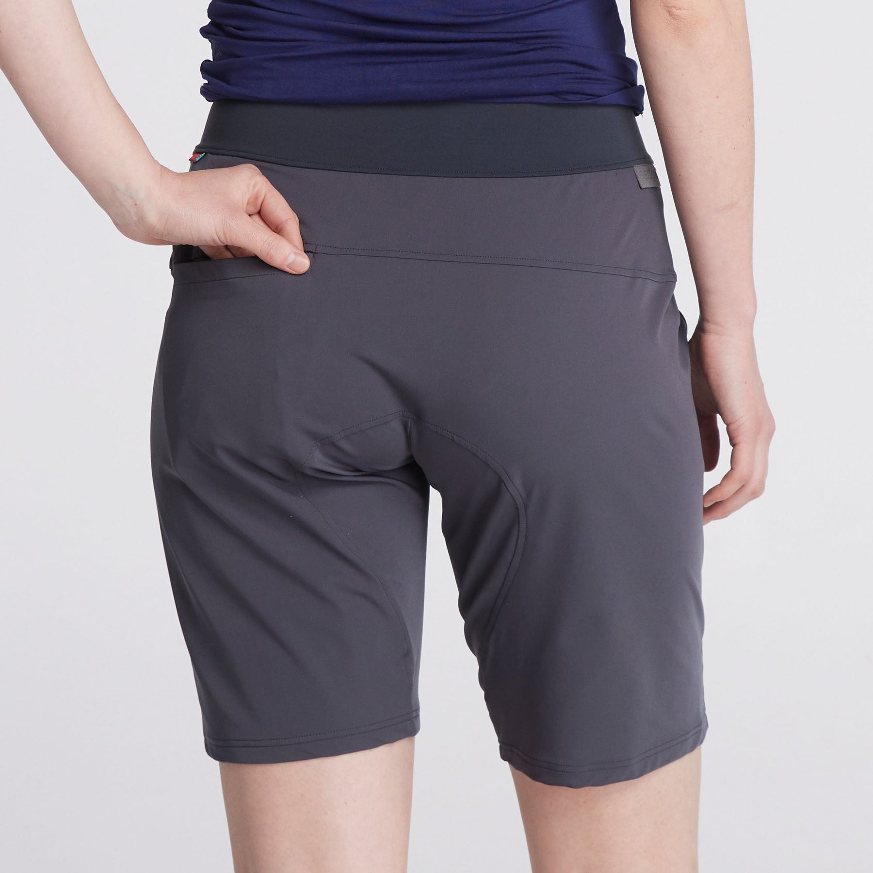 endura women's trekkit shorts